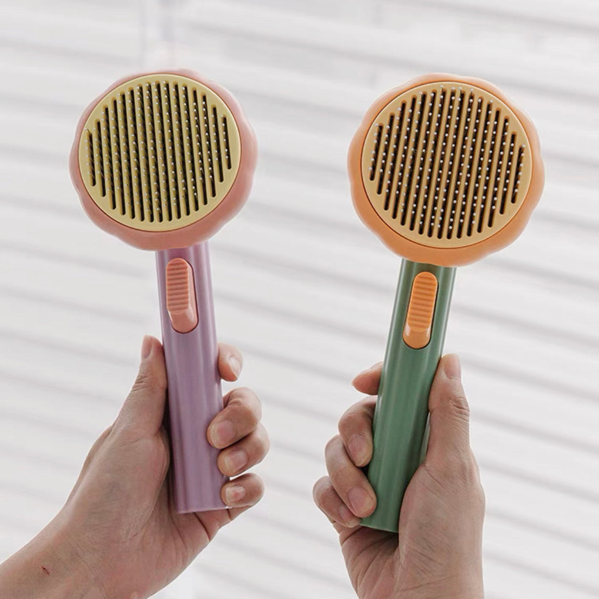 Self-Cleaning Pet Grooming One-Click Hair Brush - Sunflower
