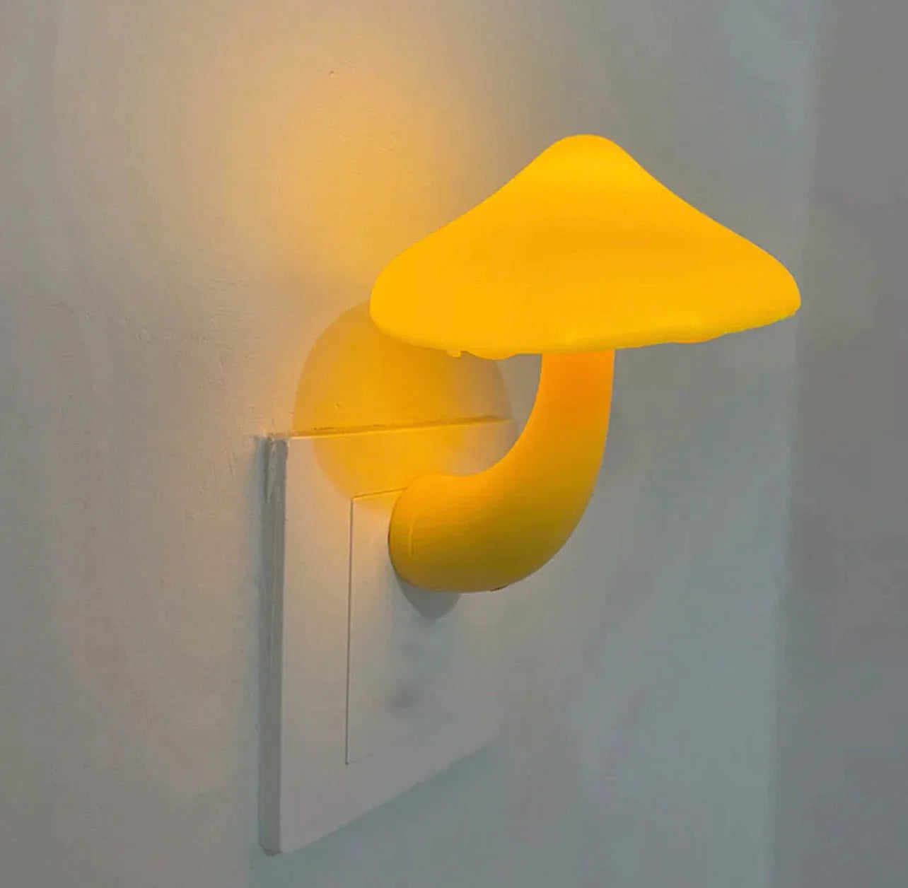 The Acusey™ Mushroom Light